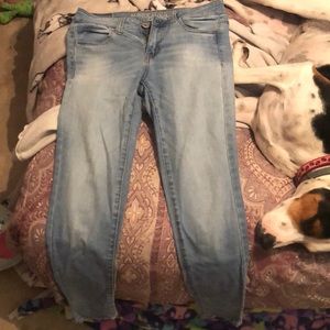 American eagle low rise skinny jeans